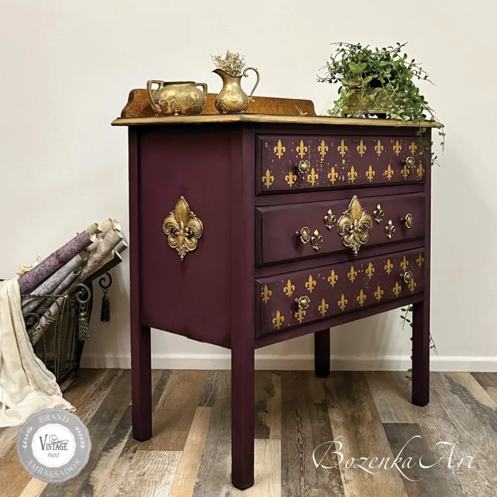 vernice a gesso viola