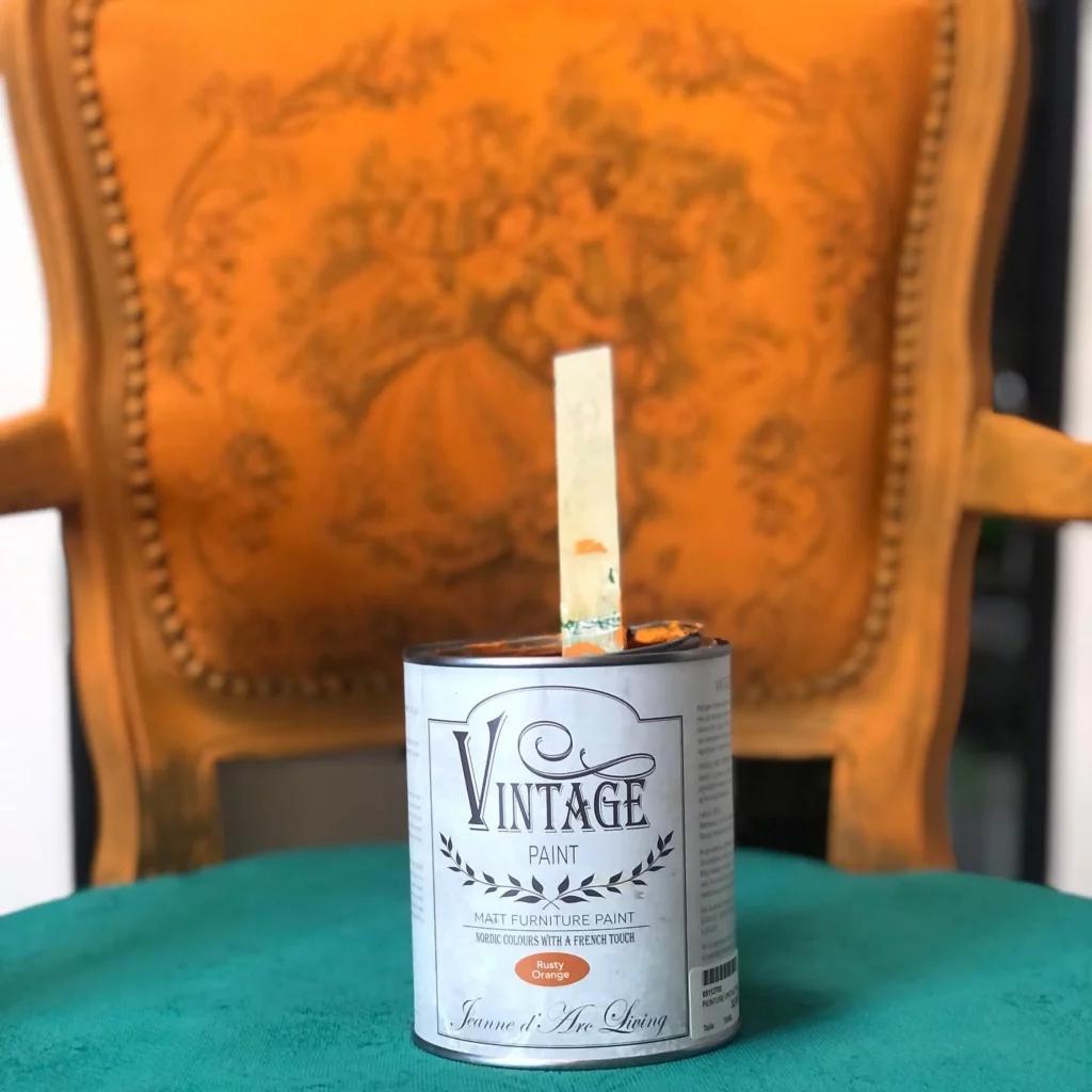 vintage chalk paint arancione